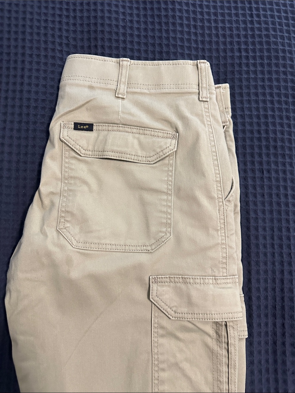 Lee Men’s Beige/Tan Cargo Pants khaki